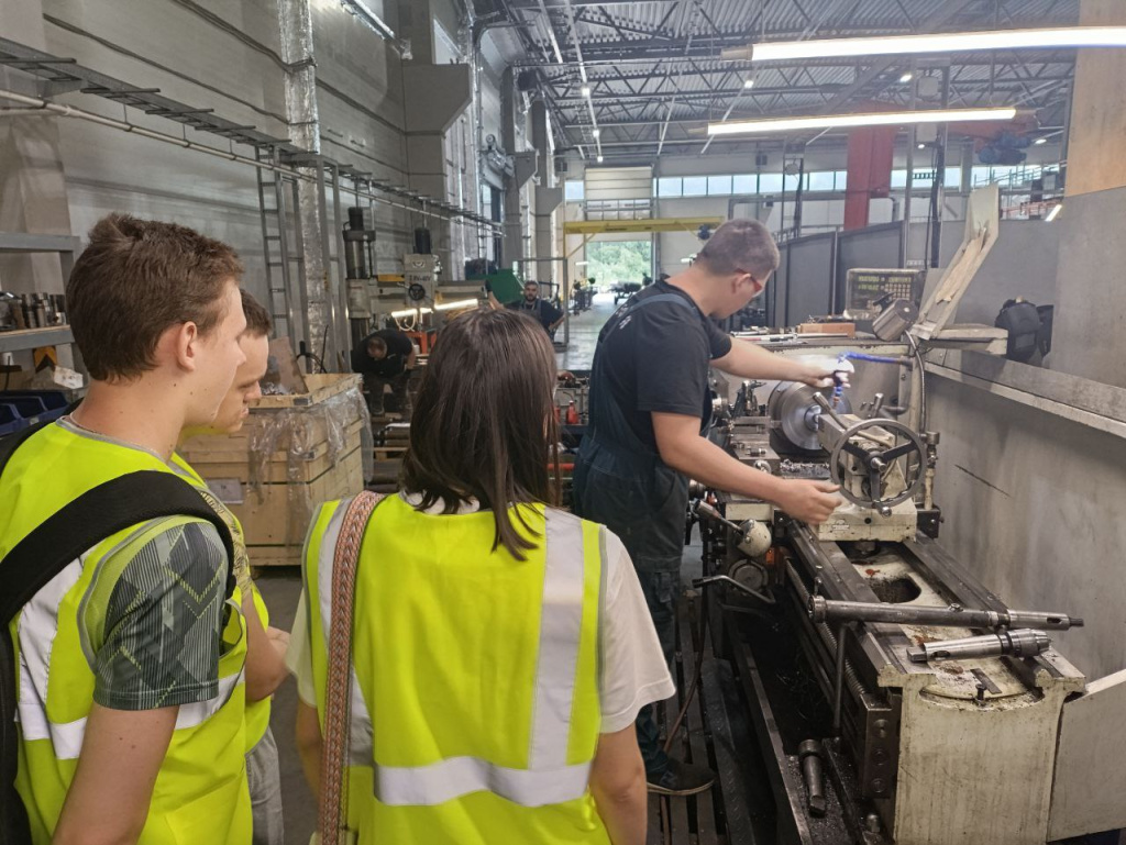 photo_2025-07-25_16-22-10.jpg photo_2025-07-25_16-22-10.jpg