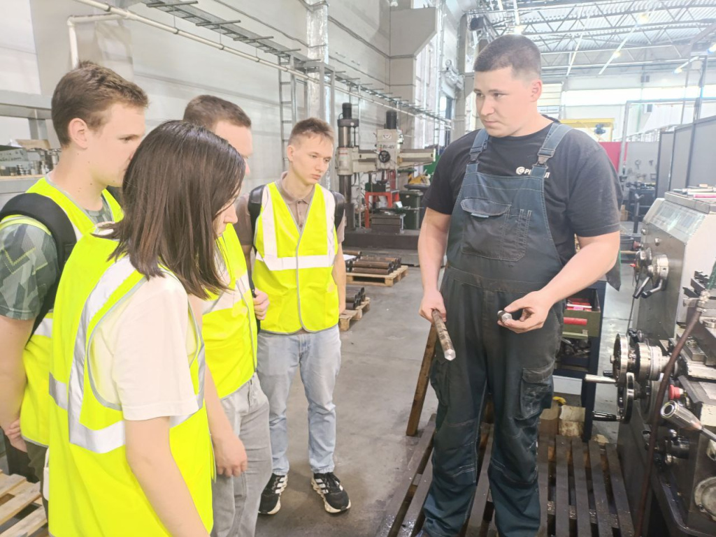 photo_2025-07-25_16-22-11.jpg photo_2025-07-25_16-22-11.jpg